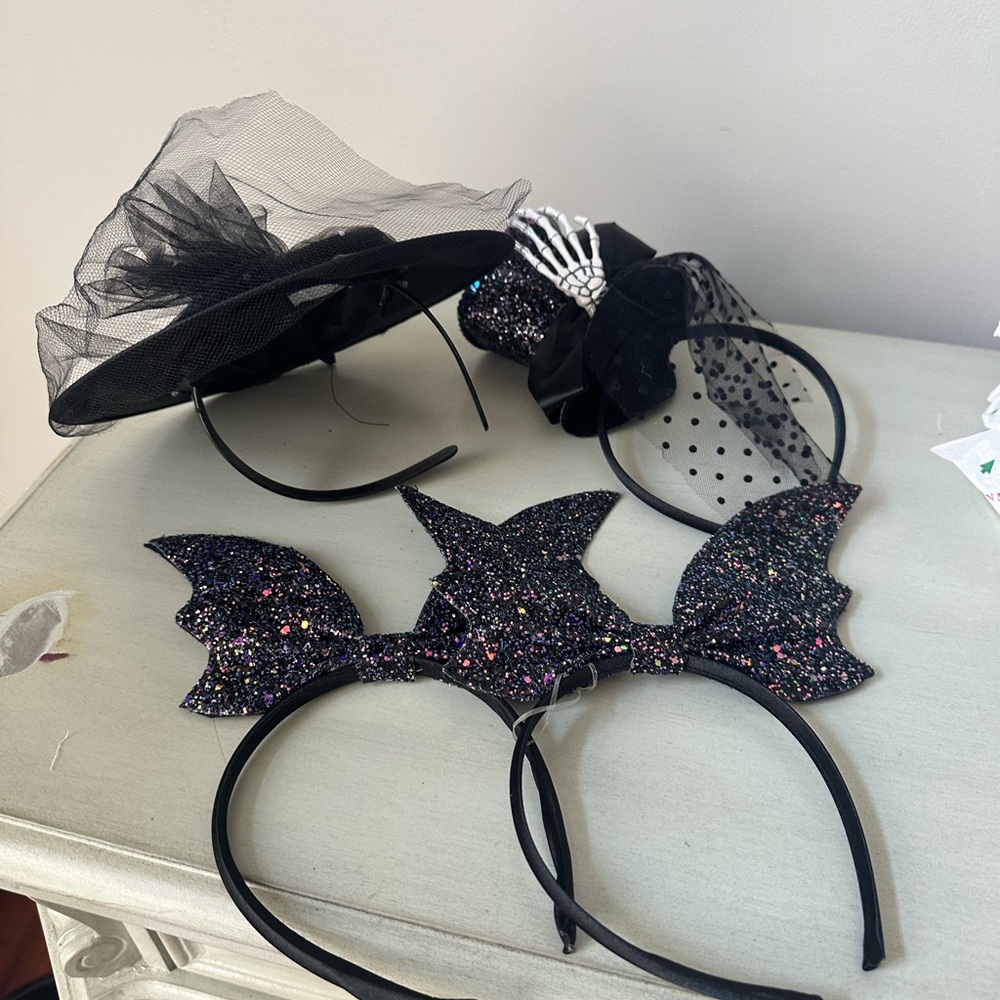 Halloween hair accessories lot witch hat bat Skelton